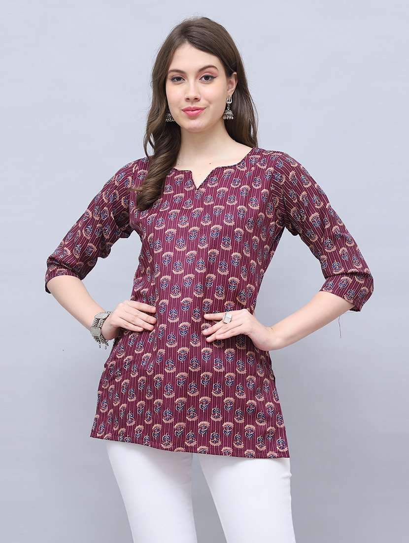 women printed three quarter sleeve tunic