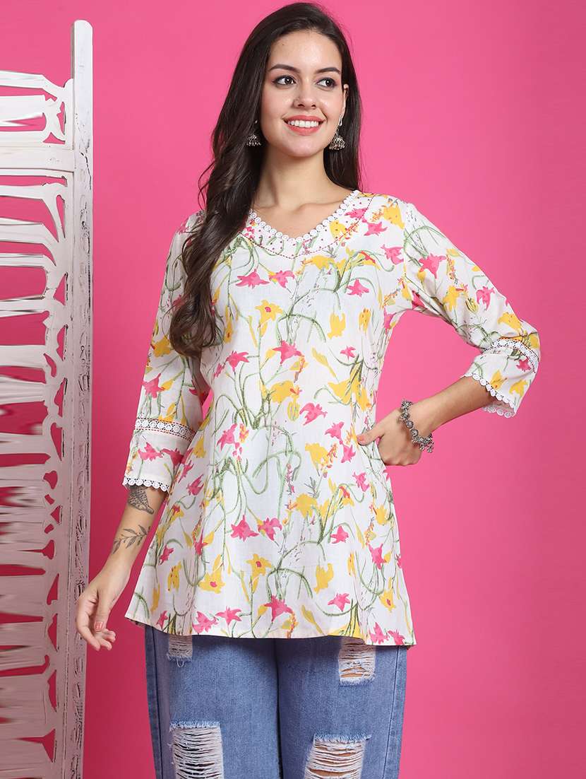 women printed three quarter sleeve tunic