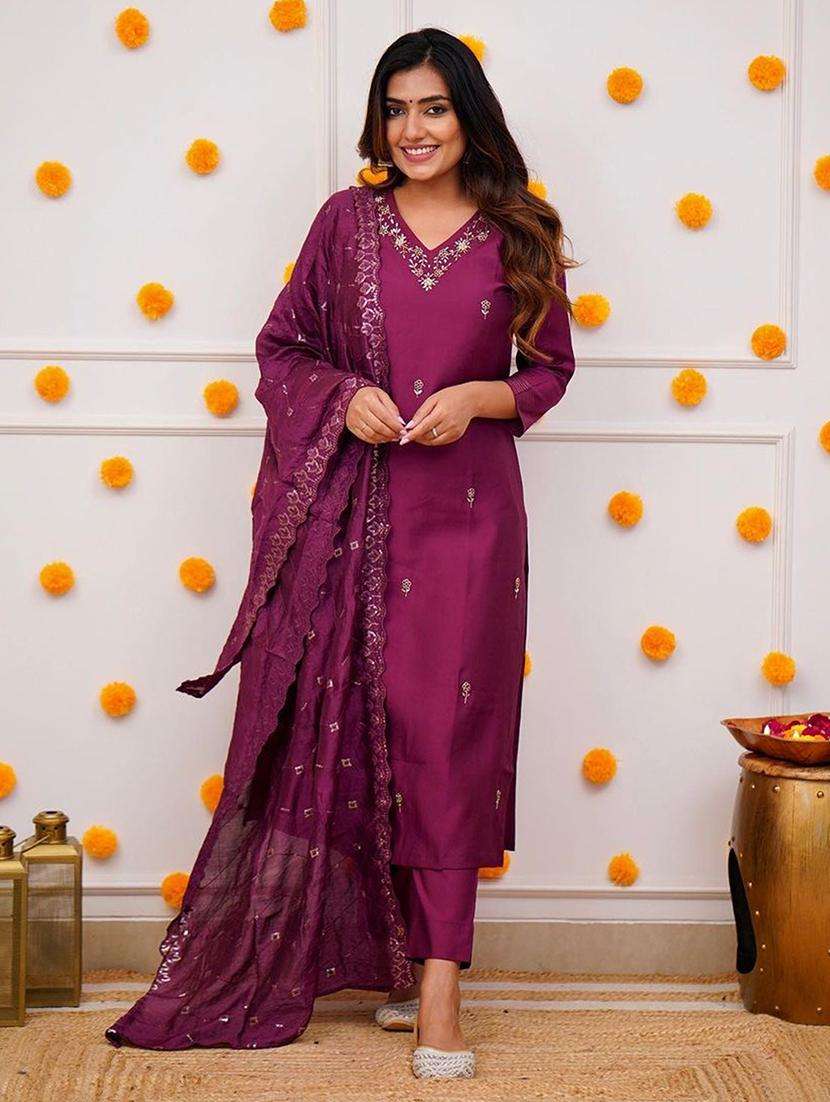 women embroidered kurta pant set with duaptta - 21650951 -  Standard Image - 2