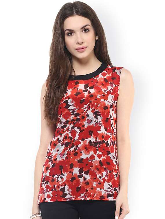 women floral printed sleeveless top
