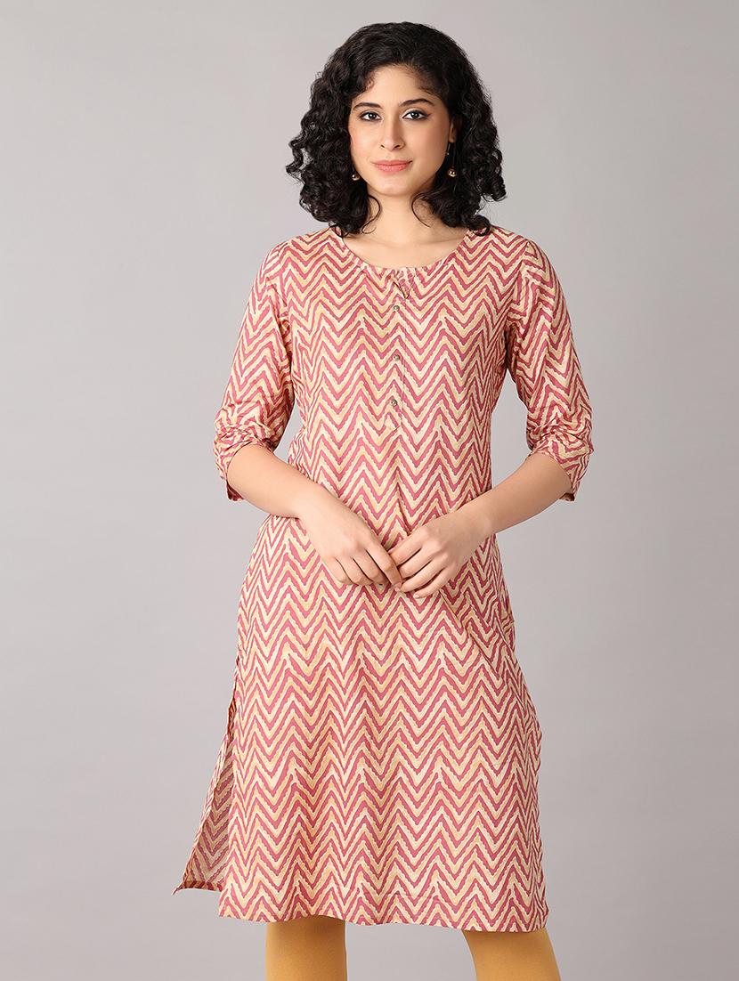 women three quarter sleeve straight kurta - 21651554 - Zoom Image - 0