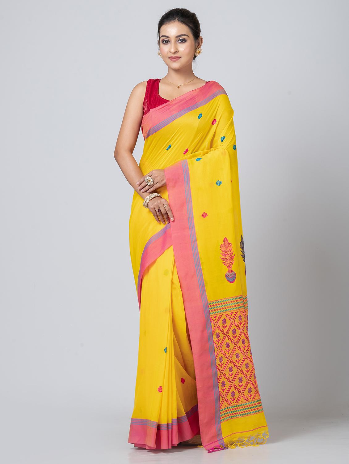 women yellow printed saree with blouse - 21651713 - Zoom Image - 0