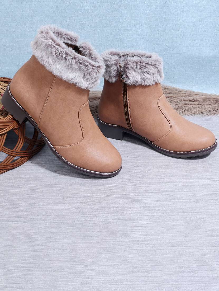 women ankle lenght zipper boot