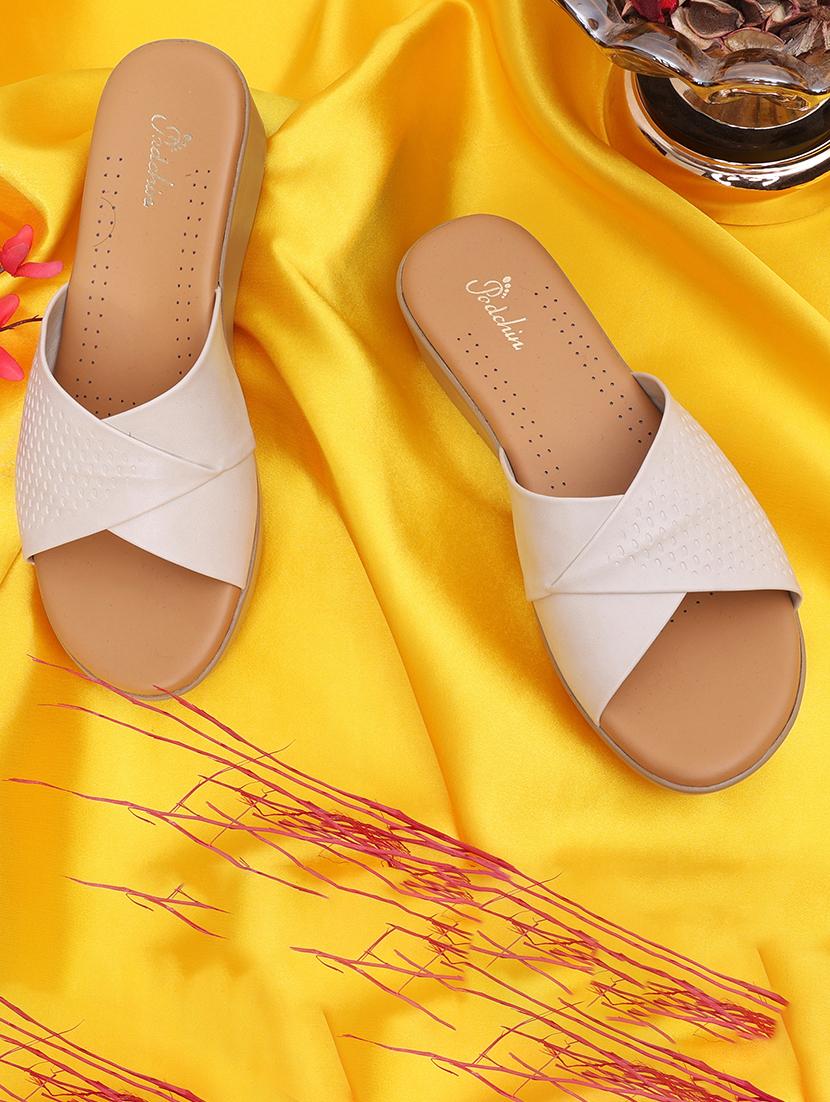 women cream textured slip on wedge - 21652930 - Zoom Image - 0