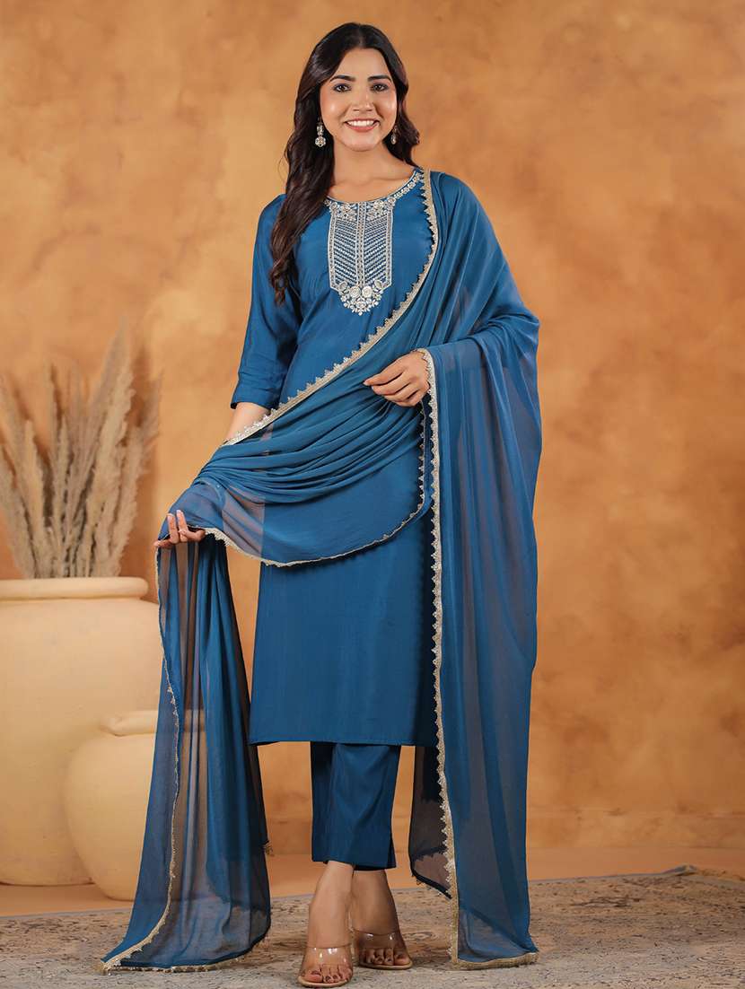 women three quarter sleeve kurta pant with dupatta set - 21660487 - Standard Image - 2