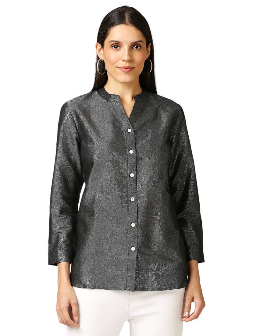 women self design mandarin neck regualr shirt