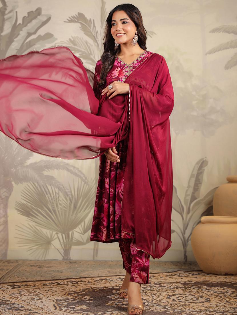 women embroidered three quarter sleeve suit set - 21660750 - Standard Image - 2