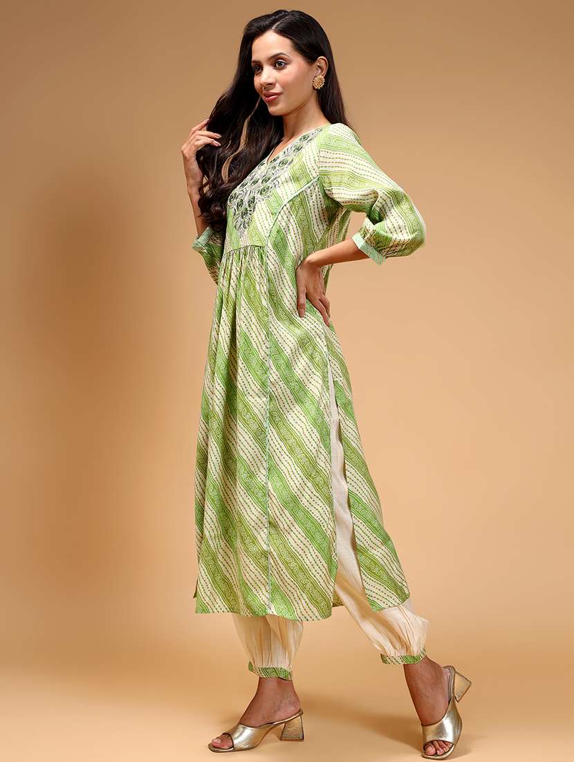 women green printed kurta salwar set with dupatta - 21661041 -  Standard Image - 2