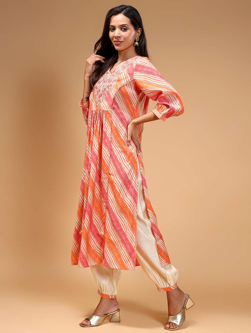 women pink printed kurta salwar set with dupatta - 21661042 -  Standard Image - 2