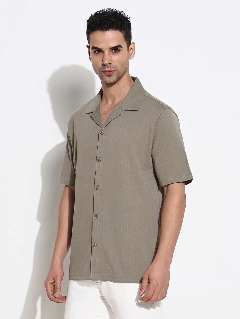 men textured short sleeves loose fit shirt - 21661416 -  Standard Image - 2