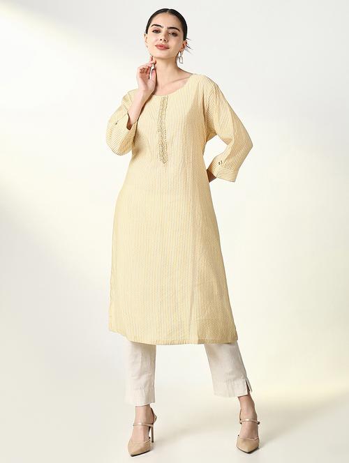 women three quarter sleeve straight kurta - 21661542 -  Standard Image - 0