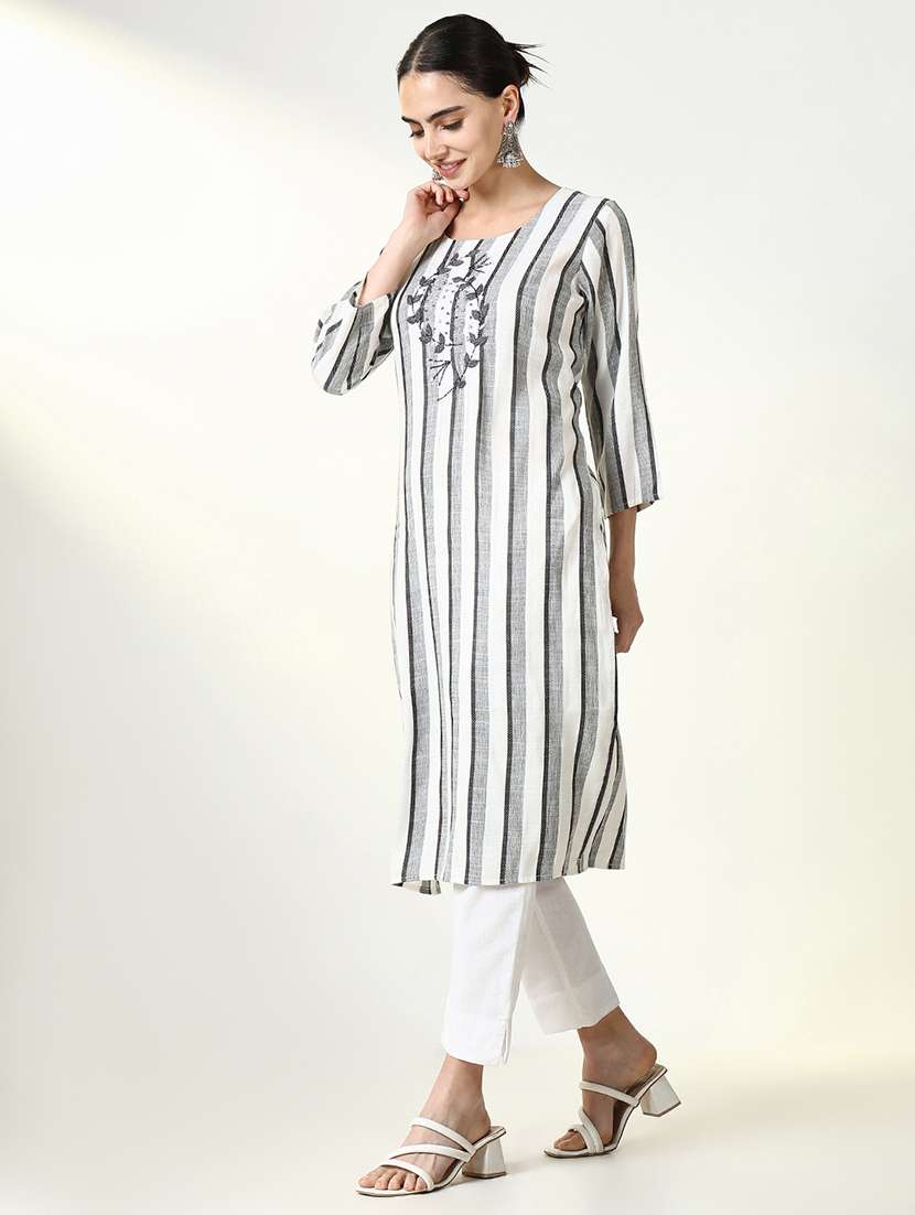 women striped three quarter sleeve straight kurta - 21661560 -  Standard Image - 2