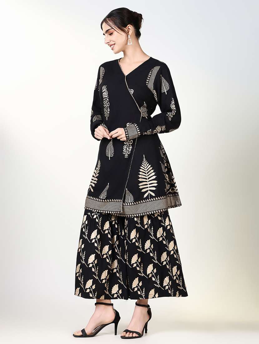 women black printed kurta sharara set with dupatta - 21661591 -  Standard Image - 2