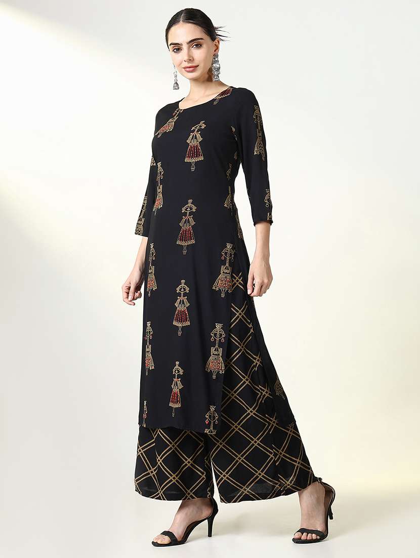 women black printed three quarter sleeve kurta palazzo set  - 21661599 -  Standard Image - 2