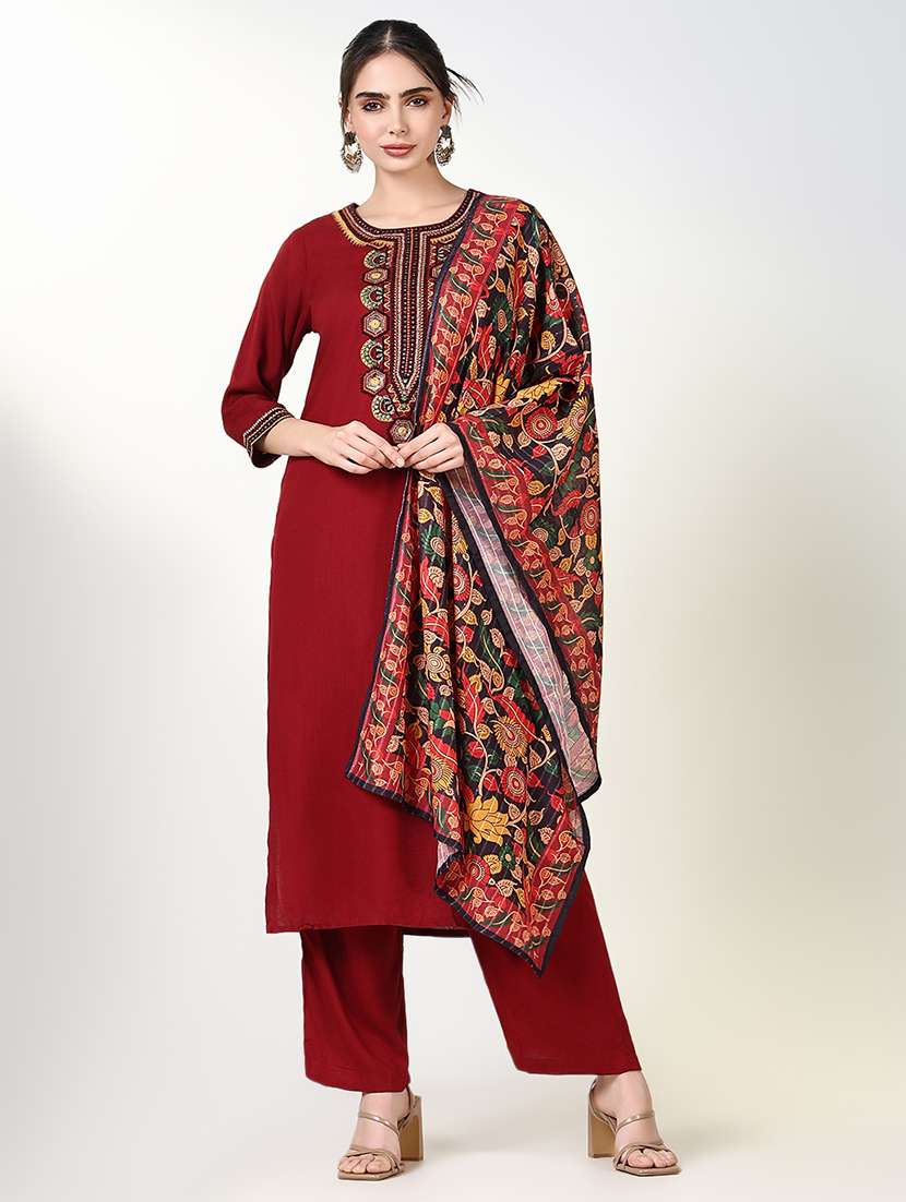 women embroidered kurta pant set with dupatta