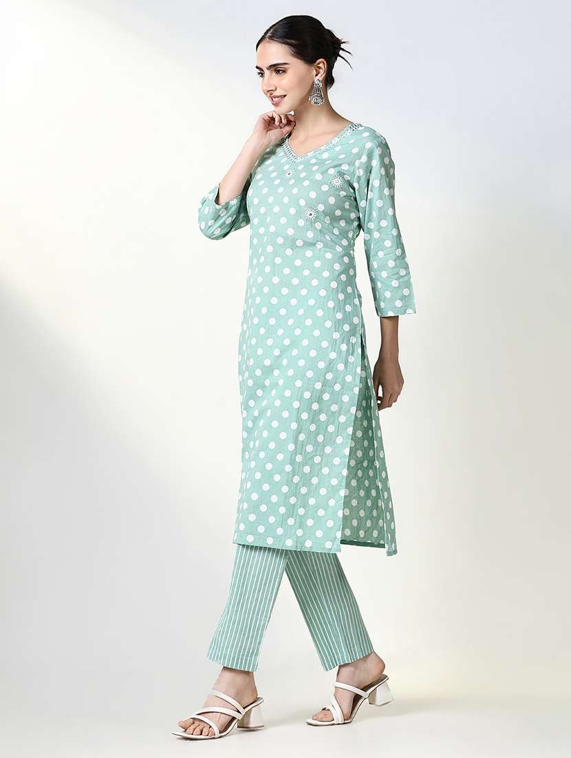 women polka dots printed kurta pant set with dupatta - 21661605 -  Standard Image - 2