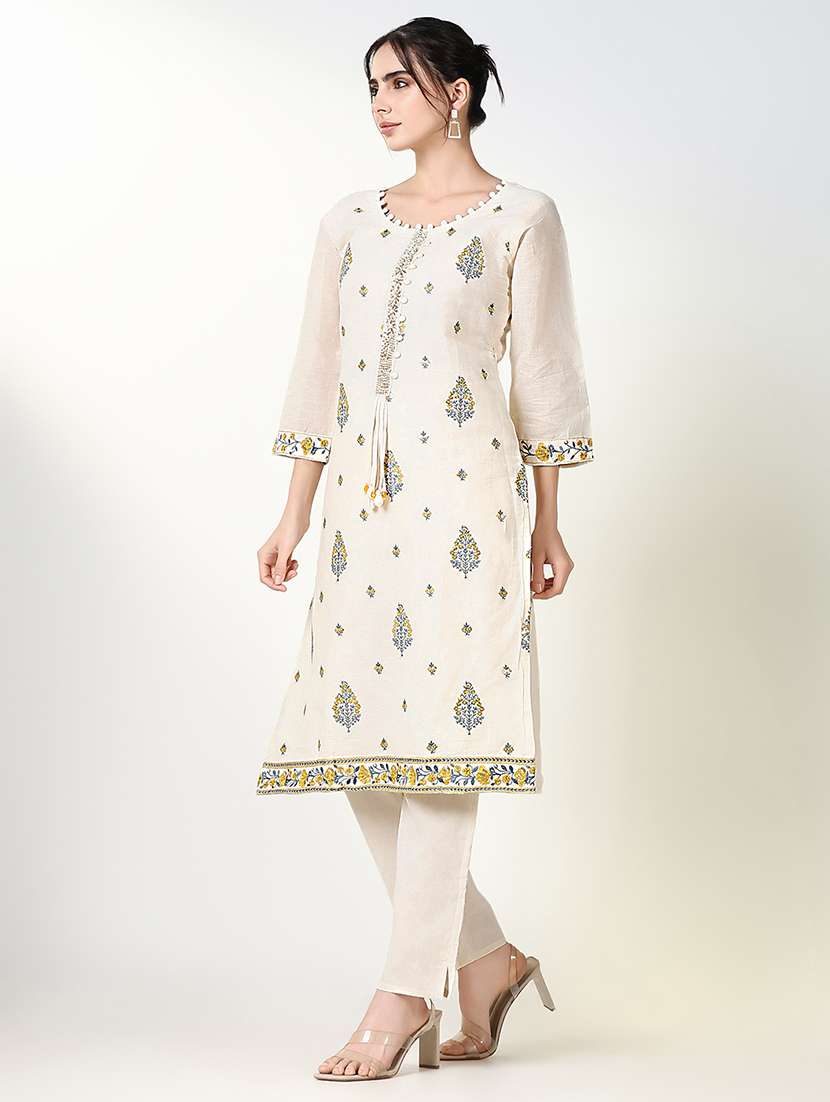 women floral kurta pant set with dupatta - 21661613 -  Standard Image - 2