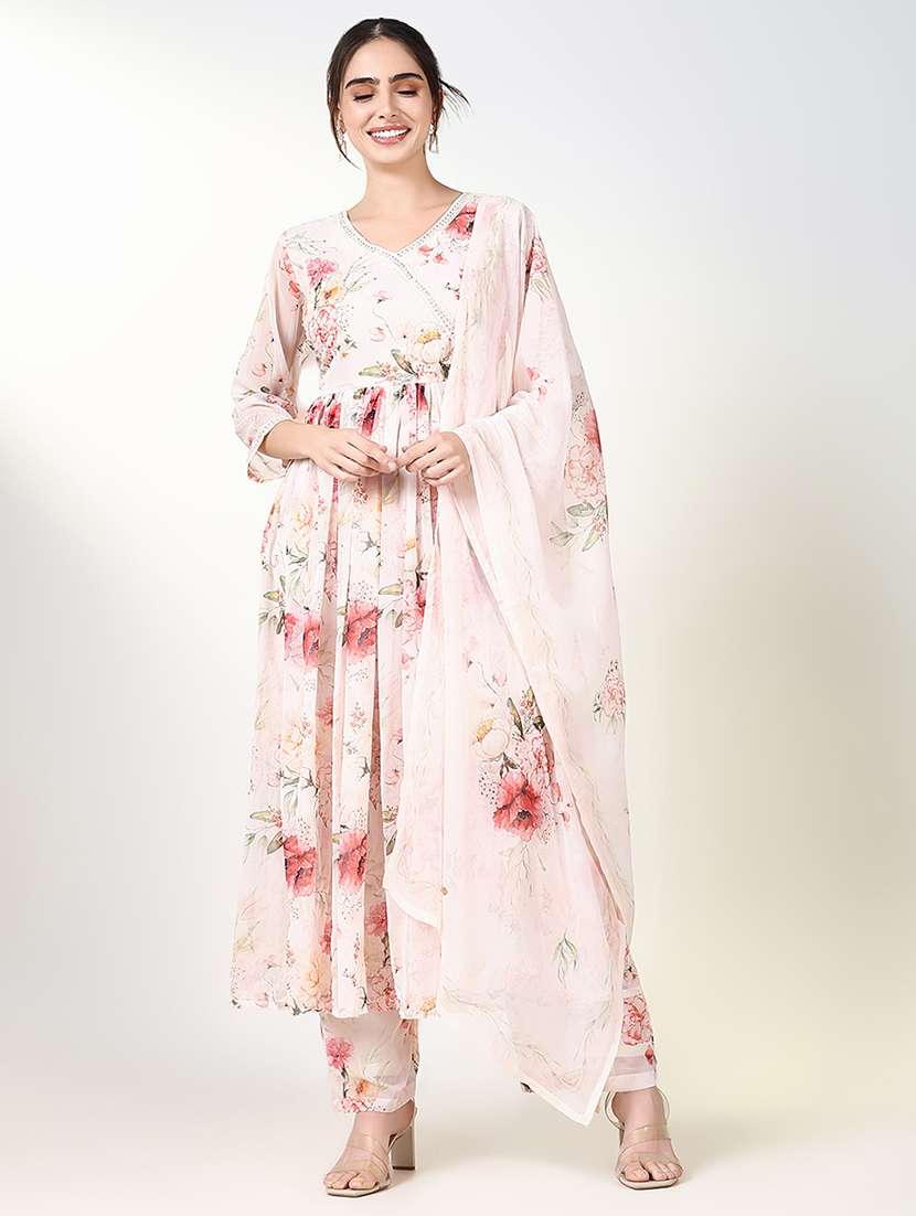 women floral three quarter sleeve kurta pant with dupatta set