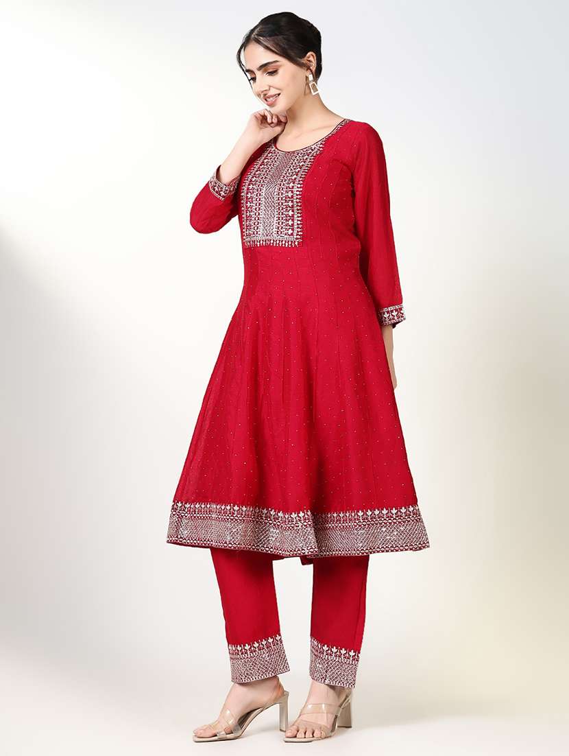 women embroidered kurta pant set with dupatta - 21661653 -  Standard Image - 2