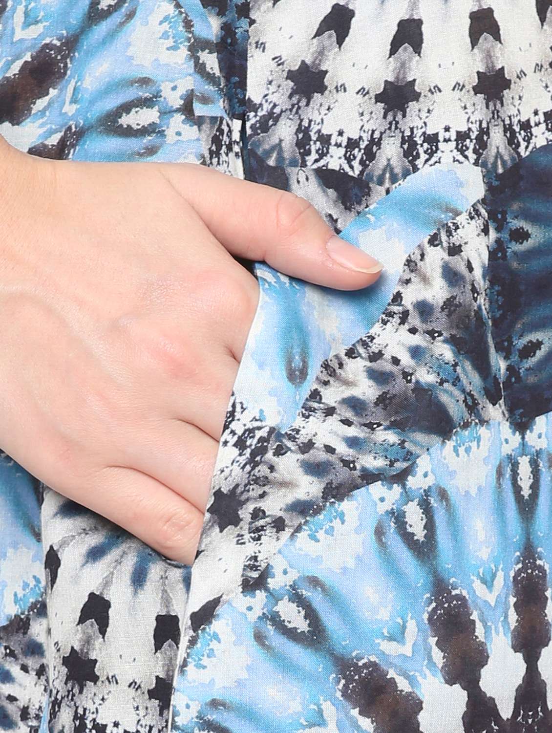 women printed three quarter sleeve a-line kurta - 21662101 -  Standard Image - 7