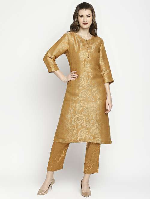 women self design three quarter sleeve straight kurta - 21662135 - Standard Image - 0