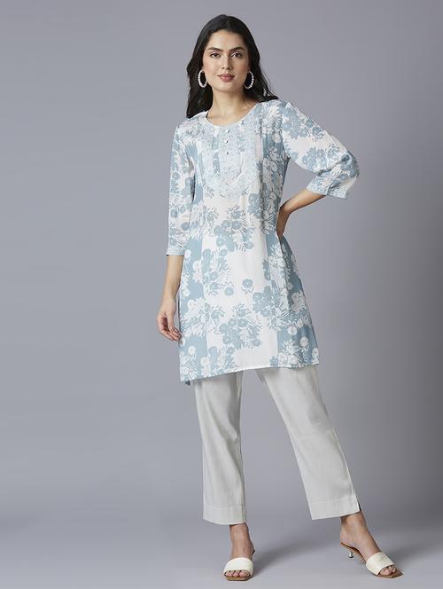 women floral three quarter sleeve straight kurta - 21662193 - Standard Image - 0