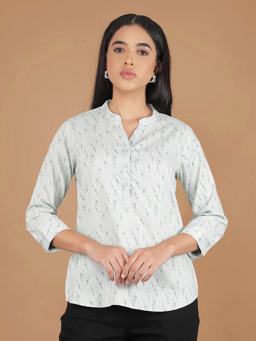 women floral printed mandarin neck top