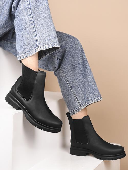 women black solid ankle boots - 21664002 -  Standard Image - 0