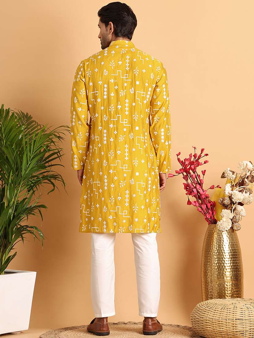 men mandarin neck embroidered kurta pyjama set - 21664827 -  Standard Image - 2