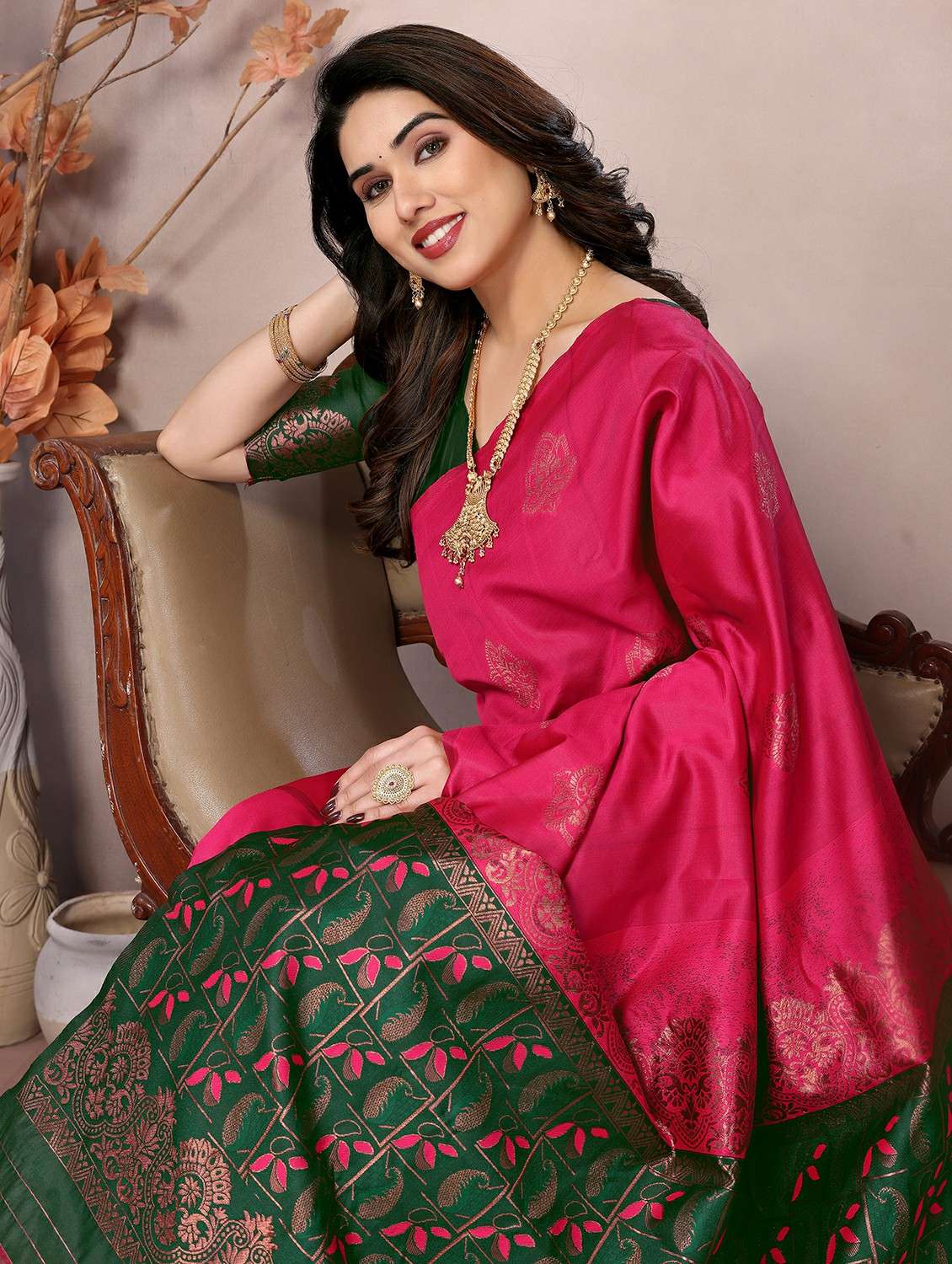women self design banarasi saree with blouse - 21664947 -  Standard Image - 2