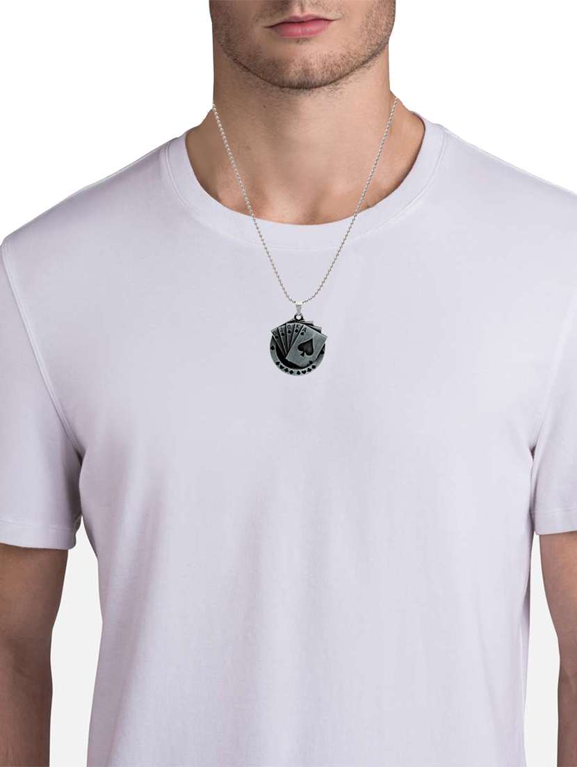 men antiue finish playing cards design pendant with chain - 21665473 -  Standard Image - 2