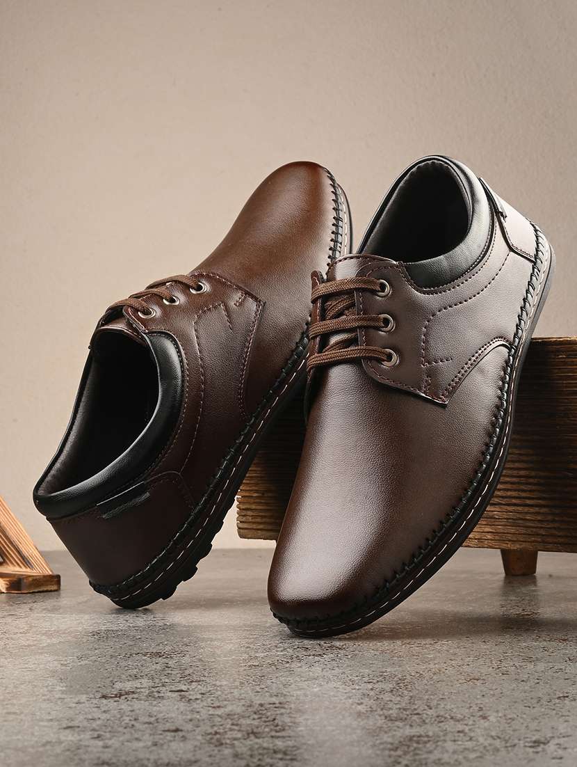 men solid lace-up casual shoes