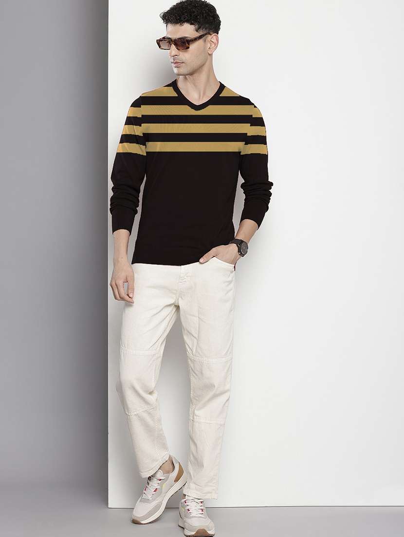 men v-neck striped pullover - 21667448 -  Standard Image - 2