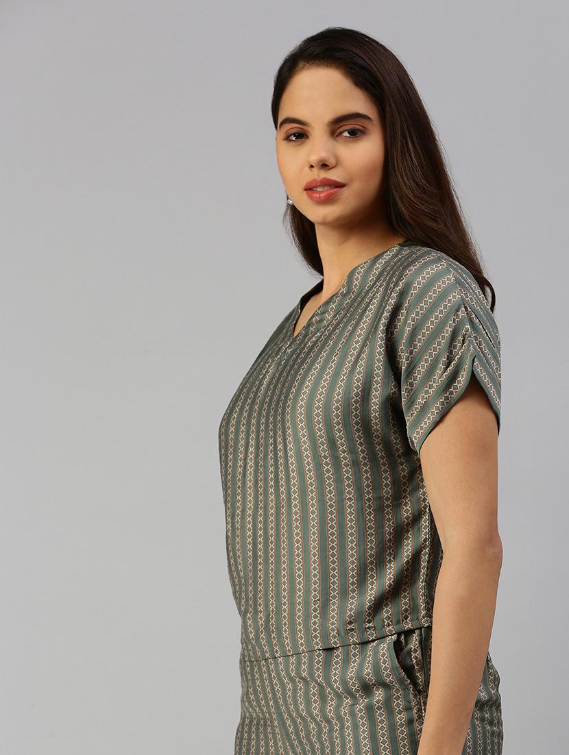 women printed short sleeves regular top - 21669831 - Standard Image - 2