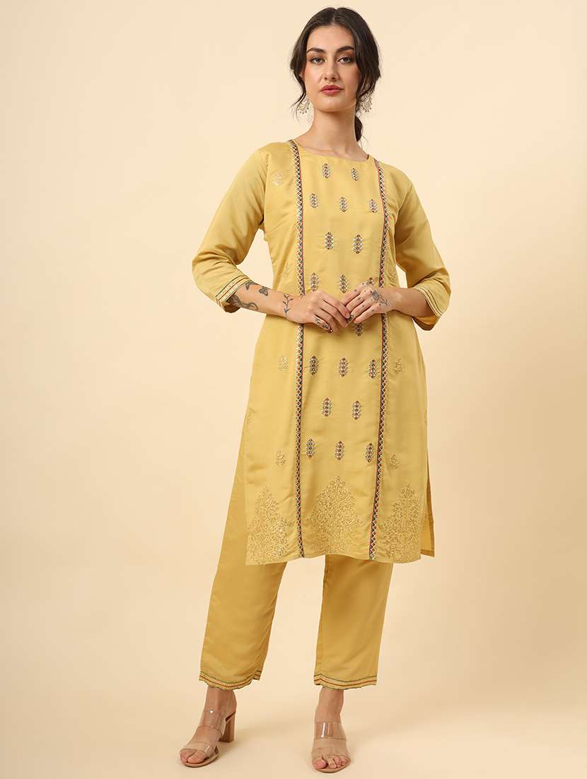 women three quarter sleeve kurta pant with dupatta set - 21669878 -  Standard Image - 2