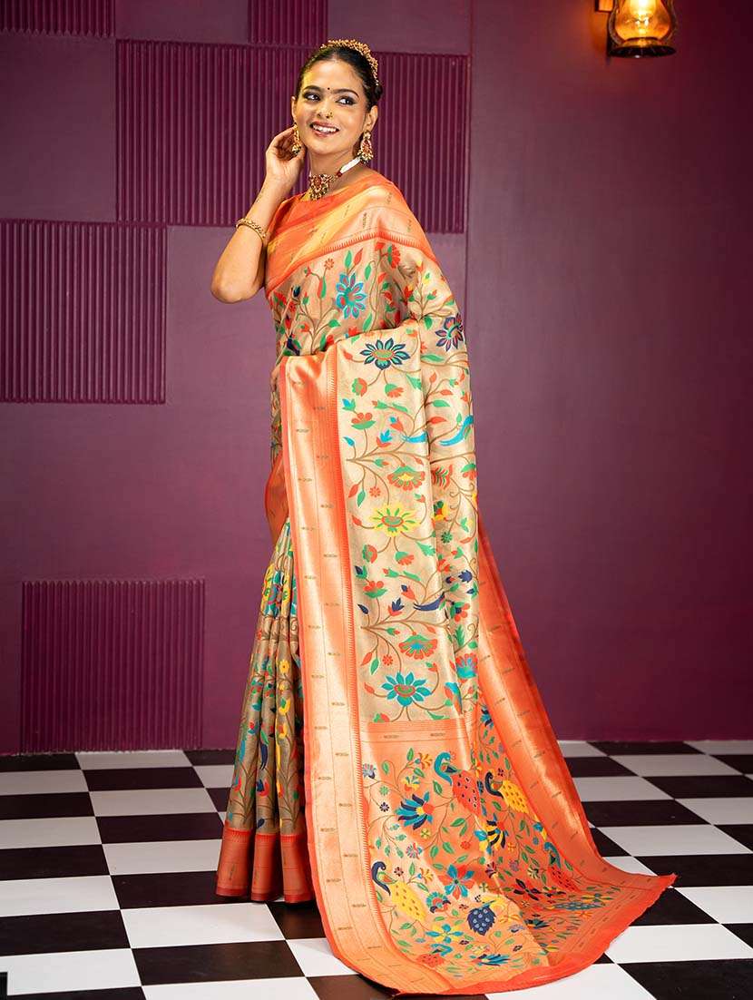 women self design banarasi saree with blouse - 21669967 - Standard Image - 2