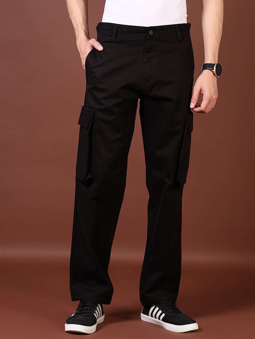men solid mid rise regular fit cargo