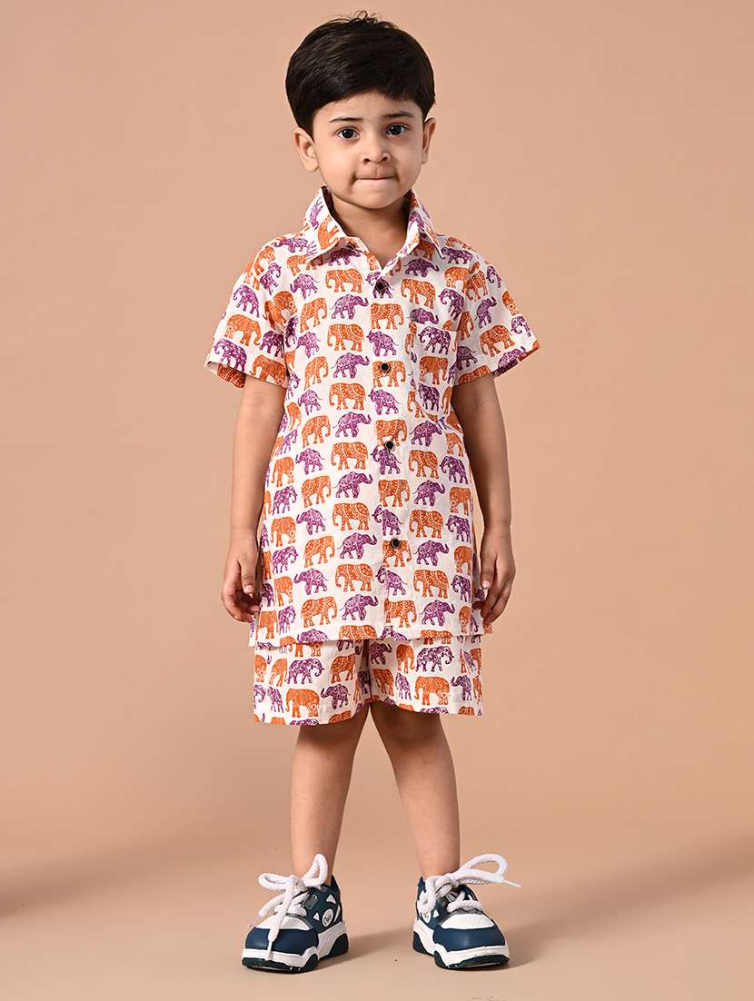 boys printed shorts & shirt co-ords set