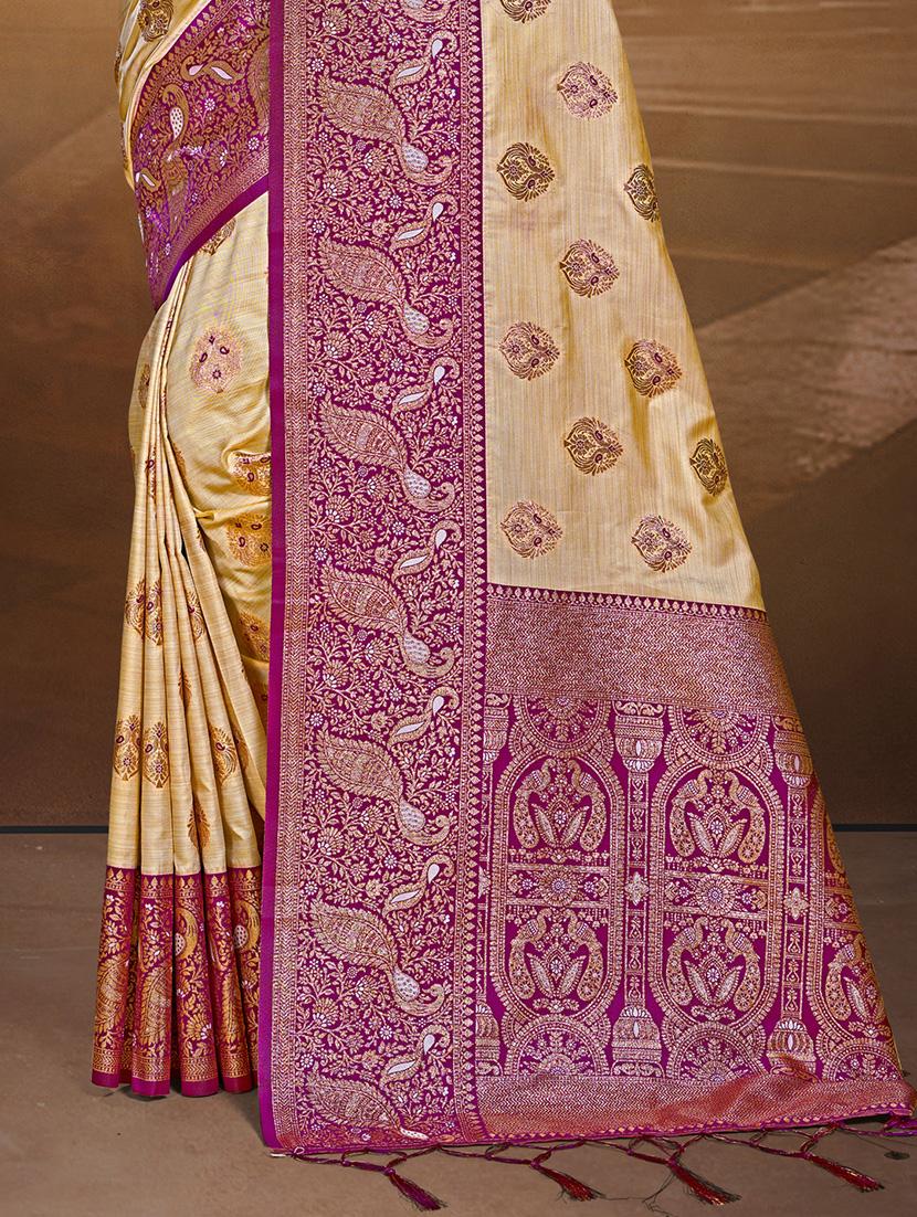 women self design bordered saree with blouse - 21671121 - Standard Image - 2
