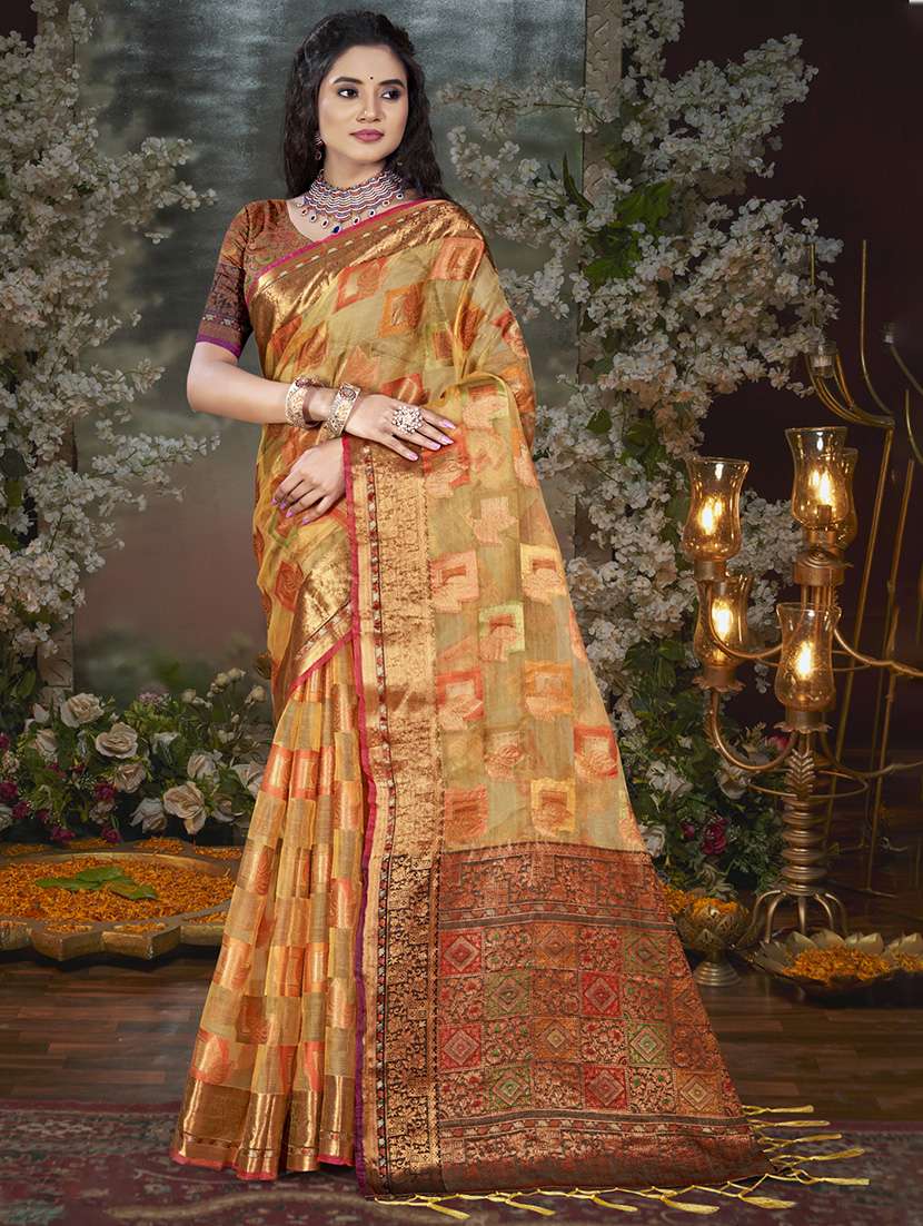 women self design chanderi saree with blouse