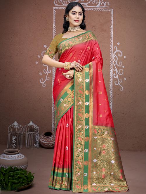 women self design bordered saree with blouse - 21671257 - Standard Image - 0