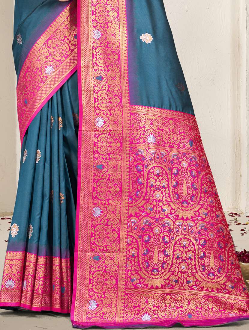 women self design bordered saree with blouse - 21671266 - Standard Image - 2