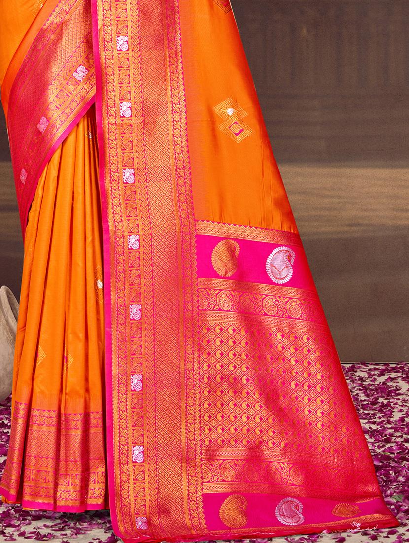 women self design bordered saree with blouse - 21671311 - Standard Image - 2