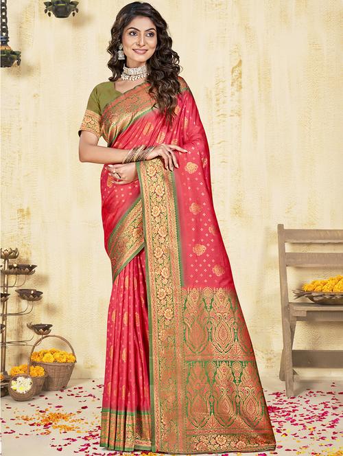 women self design banarasi saree with blouse - 21671323 - Standard Image - 0