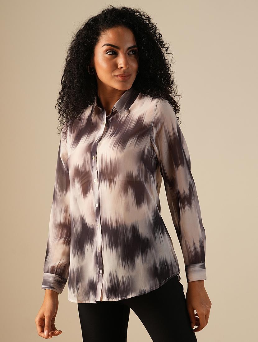 globus women black & white cuffed sleeves abstract print georgette workwear shirt - 21671773 - Zoom Image - 0