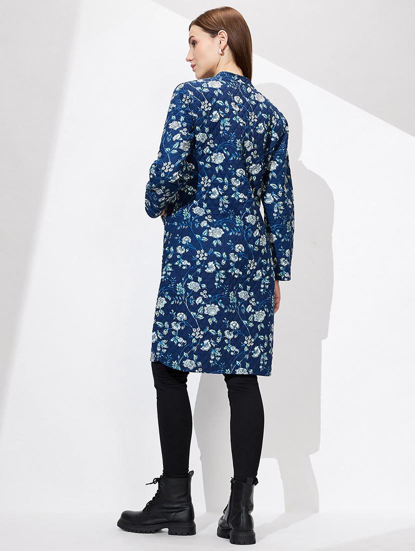 globus women blue mandarin collar long sleeves floral print quilted knee length curved hem reversible winter shrug - 21672398 - Standard Image - 2