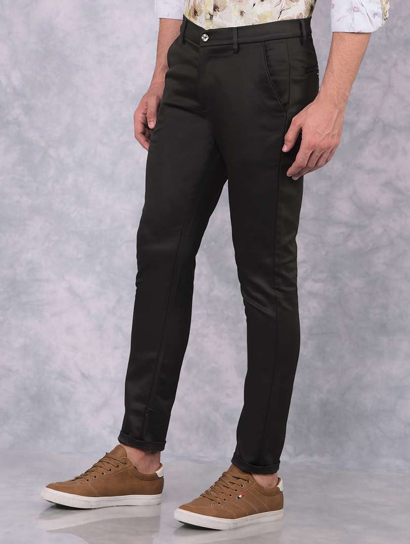 men solid mid rise chinos trouser - 21673006 -  Standard Image - 2
