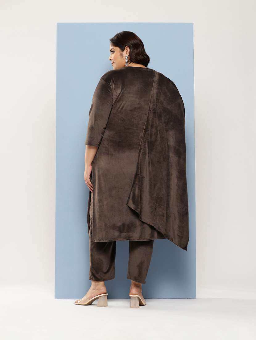 women plus size round neck kurta pant set with dupatta - 21673063 -  Standard Image - 2