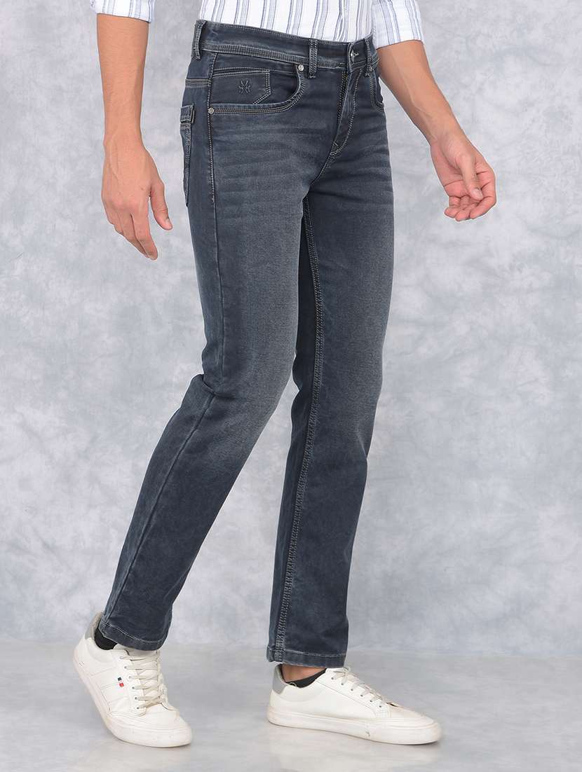 men washed mid rise jeans - 21673117 -  Standard Image - 2