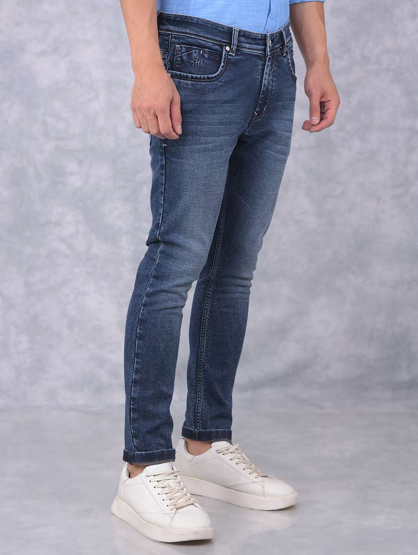 men washed mid rise jeans - 21673120 -  Standard Image - 2